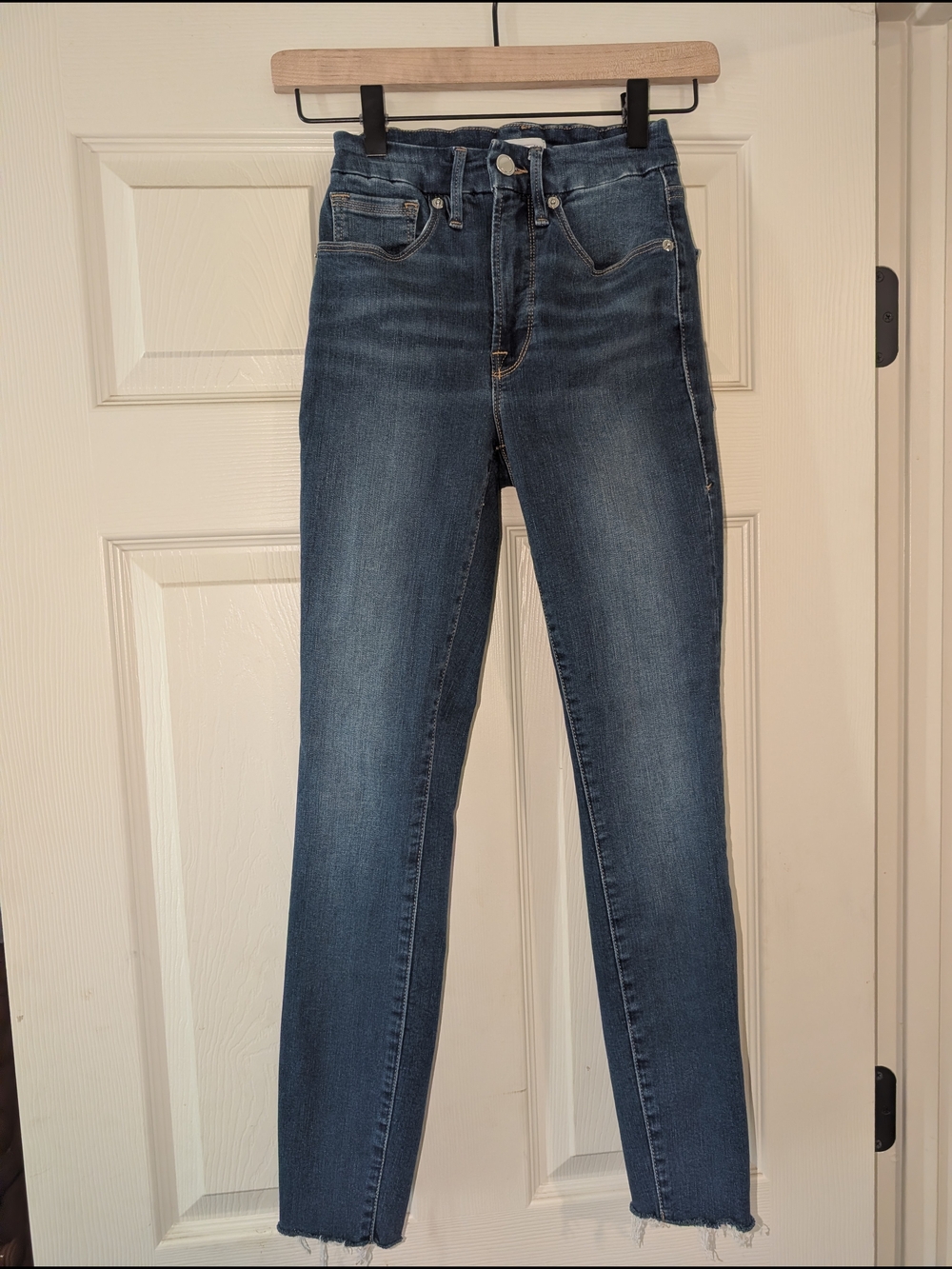 Good American High-Rise Skinny Jeans